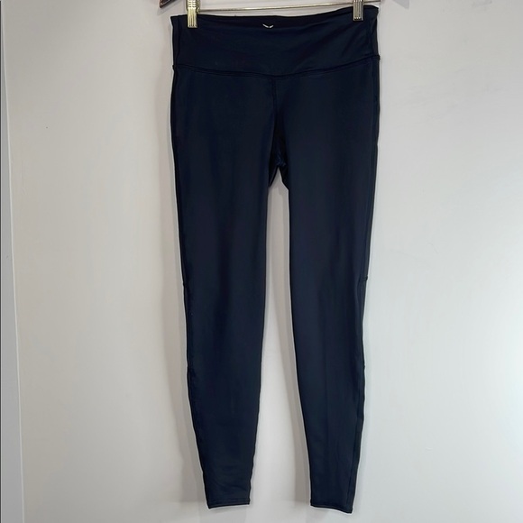 Old Navy Active Go-Dry Fitted Run Tight Leggings Black Jack Low Rise M - Picture 2 of 12